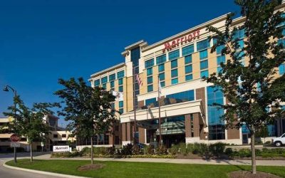 Bloomington-Normal Marriott Hotel & Conference Center Dueling Pianos: When Public Speaker Skills Had Attendees in Stitches