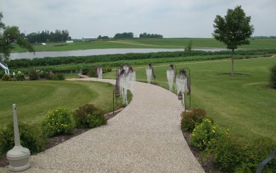 Sweet Caroline Magic at Indian Island Winery: A Dueling Pianos Extravaganza