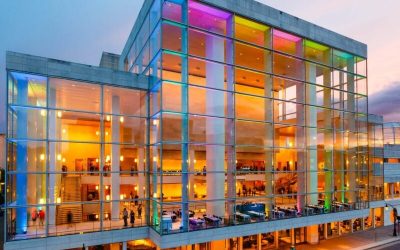 Get Ready to All Shout “Don’t Stop Me Now”: A Wedding Spectacle at Overture Center for the Arts with Felix And Fingers