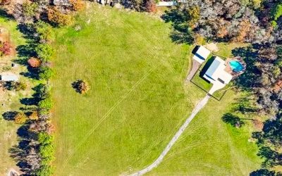Sizzling Steak and Sing-Alongs at 121 Enloe Ln: A Unique Dueling Pianos House Party
