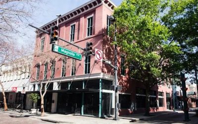 Mather’s Social Gathering: A Speakeasy Stage for a Prohibition-Era Themed Wedding Extravaganza!