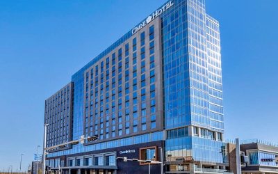 When “The Bar Placement Right Next To The Pianos Was Genius!” Turned Omni Oklahoma City Hotel into a Dueling Piano Wonderland