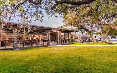 HUGE Venue, HUGE Fun: Felix And Fingers Dueling Pianos Impress at Pedrotti’s Ranch