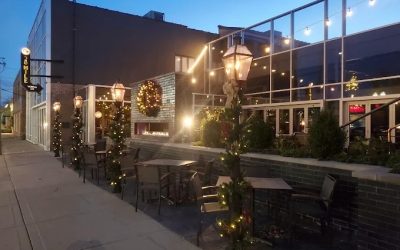28 Mile Distilling Company Shines as the Hammer and Swill Families Celebrate with Dueling Pianos