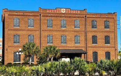 Arturo Fuente Building’s Night of Elegance – The Energy Builds