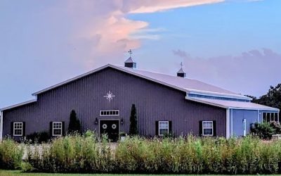 Milestones Barn Showstoppers: Dueling Pianos, Community Spirit, and the Best BBQ in Warrensburg