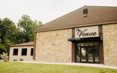 Encore in the Round: An Enthralling Dueling Pianos Night at The Venue at Brookstone