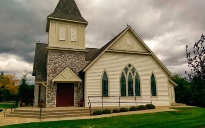 Aberdeen Manor Wedding Magic: When Artificial Snow Turned the First Dance into a Showstopper!