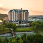 When the Food Steals the Show: An Unforgettable Night at Chateau on the Lake Resort Spa & Convention Center Chateau on the Lake Resort Spa & Convention Center