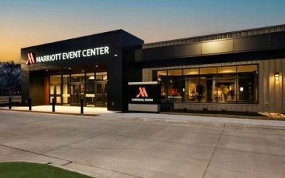 South Sioux City Marriott Riverfront Groovy Fundraiser Shines with Felix And Fingers Dueling Pianos