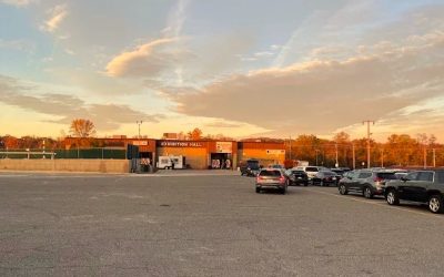 Timonium Fairgrounds Exhibition Hall: Where Old Bay Aromas and Dueling Pianos Spark Corporate Magic