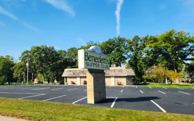 Benedetti’s Supper Club Brings the “BroMax!” Beat: A Night of Dueling Pianos and Prime Rib Magic