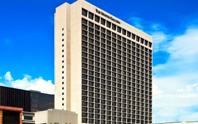 What a BEAUTIFUL Set Up at The Westin Galleria Houston: A Dueling Pianos Spectacle with Felix And Fingers