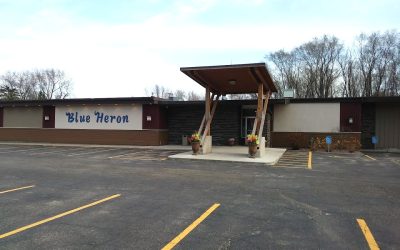 Endless Banter and Great Vibes at Great Blue Heron Restaurant-Events-Catering