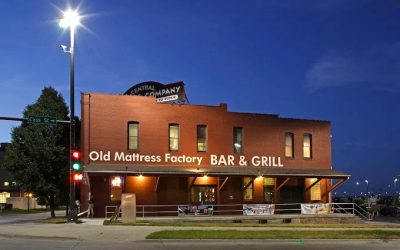 Experience the Fantastic Energy at 501 N 13th St – An Unforgettable Dueling Pianos Showcase!