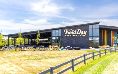 Field Day Brewing Co. Dueling Pianos: A Valentine’s Bash Where “The Audience Filled Our Pianos With Requests From the First Note!