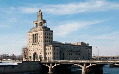 Dueling Pianos and Decades of Delight: WWII-Inspired Elegance at Vets Memorial Building with Felix And Fingers