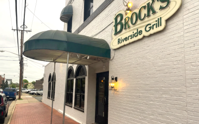 Brock’s Riverside Grill Corporate Event Sparkles with a “Last Dance” Finale