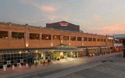 Cool Tracks and Crowd Pleasers: Crowne Plaza Indianapolis-Dwtn-Union Stn, an IHG Hotel Dazzles with a Party In The USA Moment!