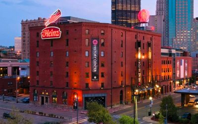 1212 Smallman St Illuminates Pittsburgh as Song Drop Steals the Show at a Colorful Corporate Bash