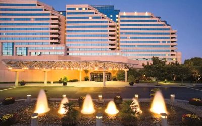 Hyatt Santa Clara’s Spotlight: Chip Man Dances and the Green Groove Lights Up the Ballroom