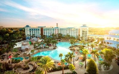 Captivating Corporate Celebration: The Audience Croons “Don’t Stop Believing” at Loews Sapphire Falls Resort at Universal Orlando