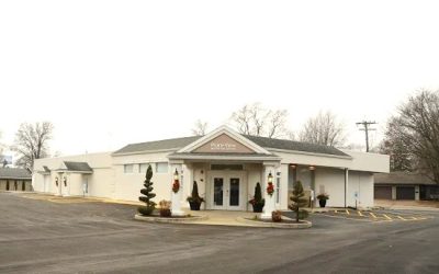 Just Like a Pill: The Prarie View Reception Center Lights Up Chatham at Felix And Fingers Fundraiser