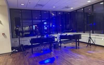 Frontier Conference Center Corporate Night Turns Into a Disco-Fueled Dance Floor with Felix And Fingers