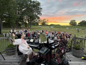 Maddy Ludwig performing with Felix And Fingers Dueling Pianos at Lake Anna Winery in Spotsylvania Courthouse, Virginia
