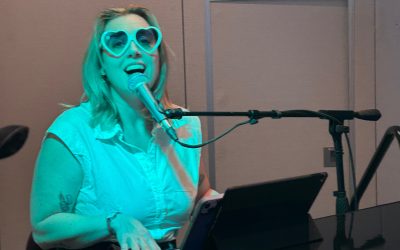 Hyatt Regency Washington on Capitol Hill Hits the Right Notes with Elton Glasses, Guest Singers, and Dueling Piano Fun