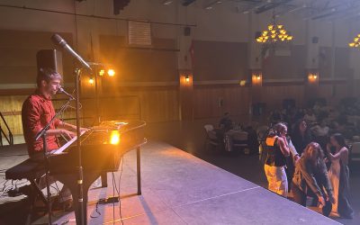 Leavenworth Festhalle Fundraiser Strikes a Chord as Generous Guests Dance to Madonna, ABBA, and More