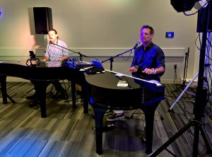 Steve Sipes performing with Felix And Fingers Dueling Pianos at Kentucky International Convention Center in Louisville, Kentucky