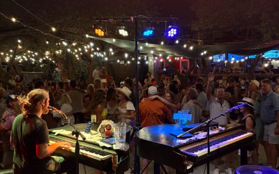 Angels Icehouse Roared for a Hill Country Sing-Along Showdown in Spicewood