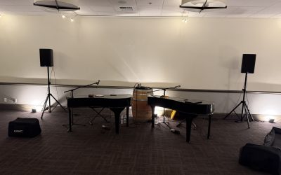 Bear Creek Country Club Dueling Pianos Night Turns โBrown Eyed Girlโ into a Full-Room Dance Party